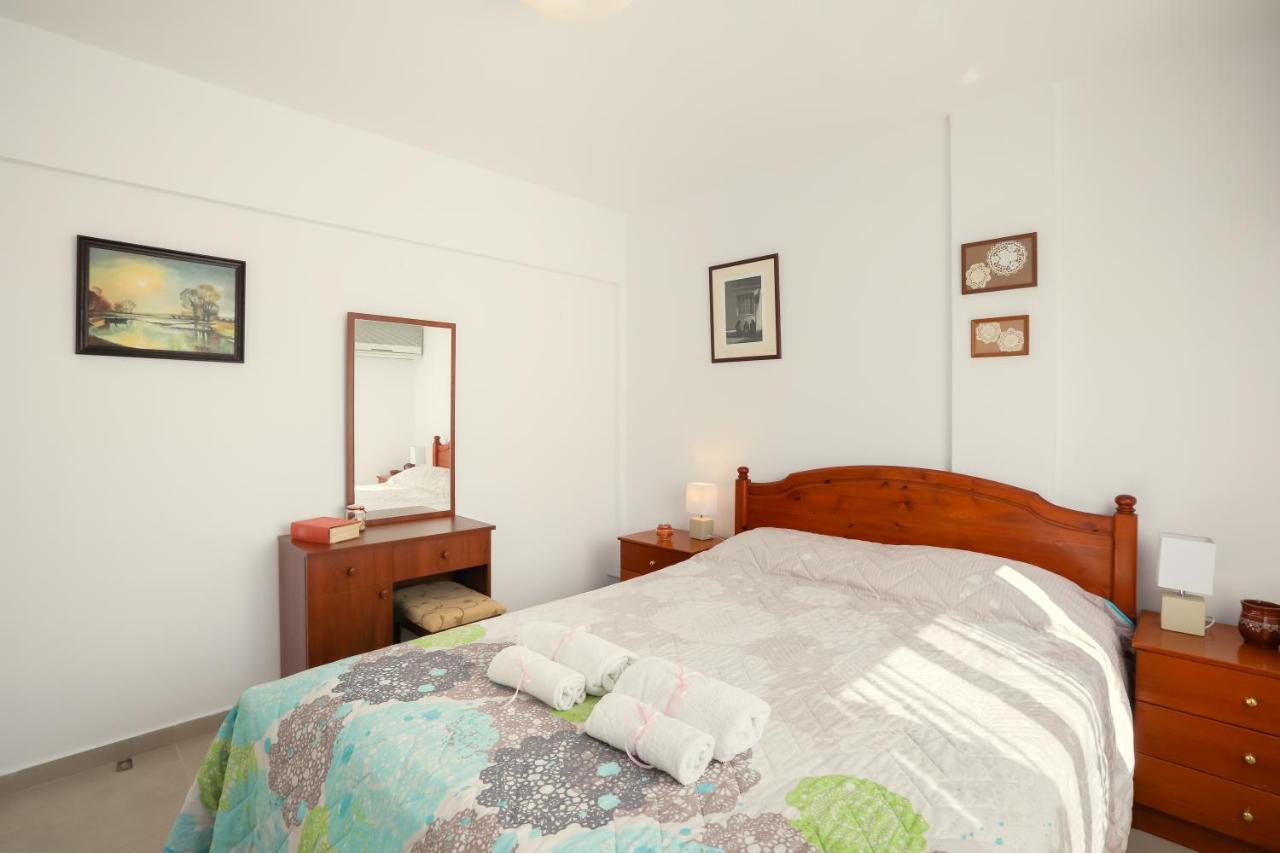 Jimmy'S Flat Apartment พาราลิมนี ภายนอก รูปภาพ
